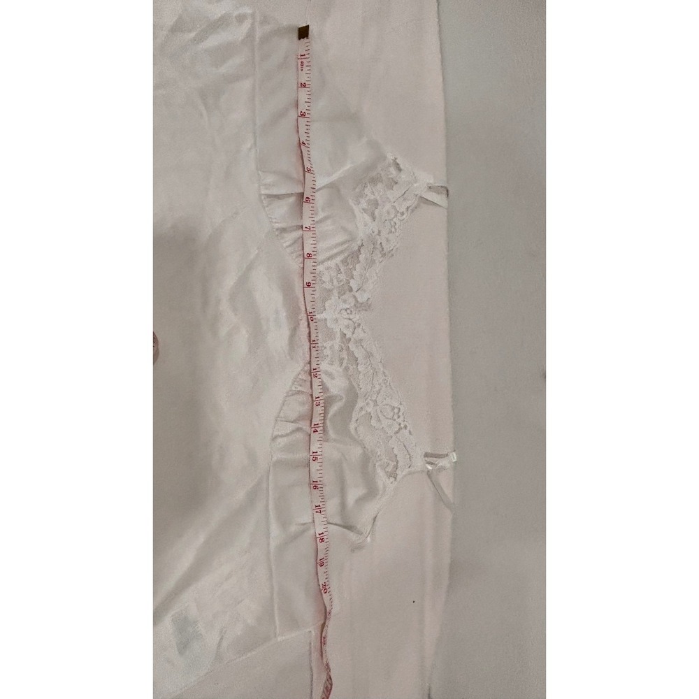 Vassarette White Nylon Full Slip Lace Trim Adjustable Strap Style 10-805 Size 28 - Picture 6 of 9